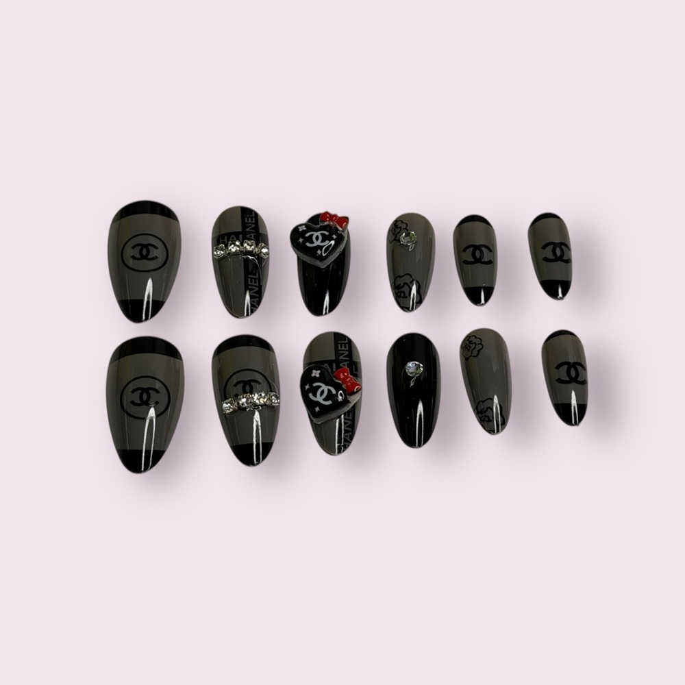 Designer-Inspired Nail Set
